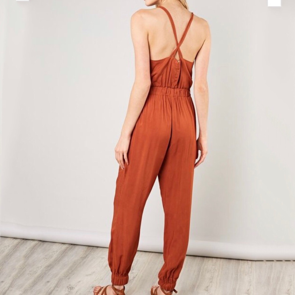 🙄LAST ONE 🙄SLIP IN TO JOGGER JUMPSUIT - Picture 3 of 3